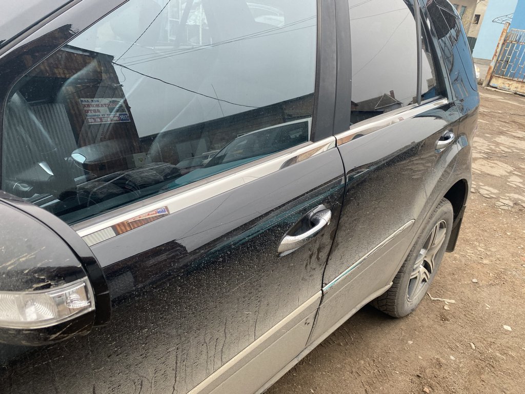 The outer edging of the glass (4 pieces, stainless steel) for Mercedes ML W164 - image 5