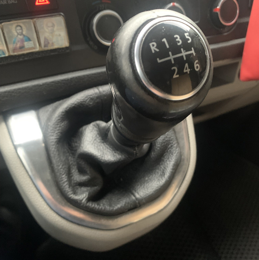 Leather Gear Shift Boot for Volkswagen T6 2015-2024 - image 1