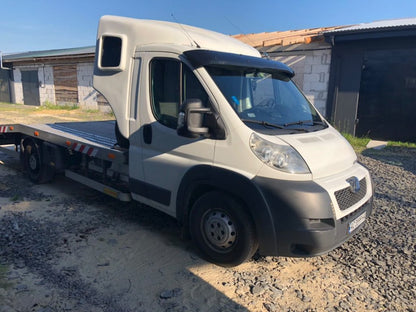 Windshield Visor (black gloss, 5mm) for Fiat Ducato 2006-2025 - image 2