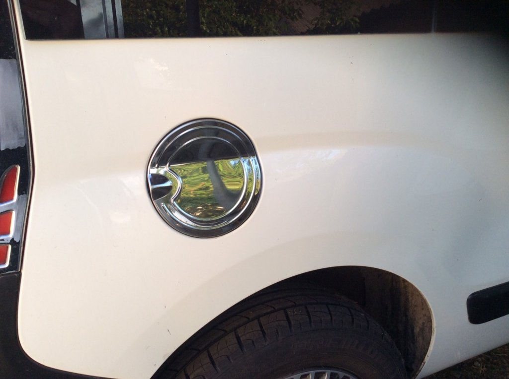 Chrome Fuel Tank Cap Cover (Stainless Steel) for Peugeot Bipper 2008-2017 - image 2