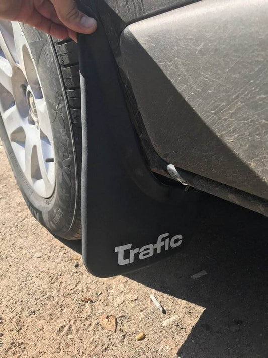 Splash guards (2-piece rubber) for Renault Trafic 2001-2015 - Reelken Auto
