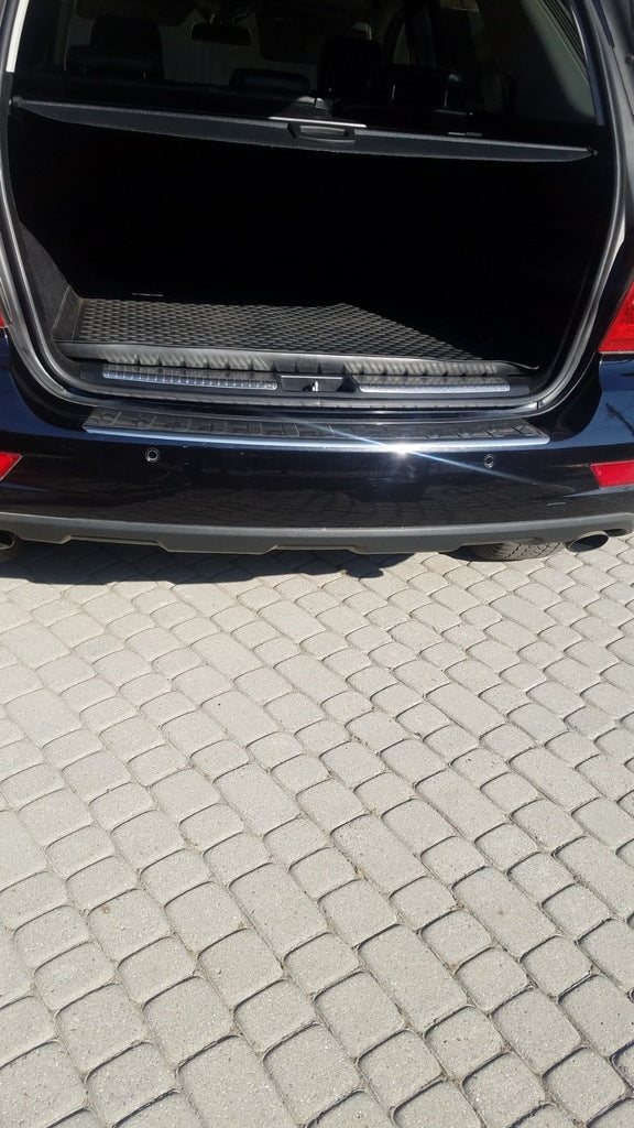 Rear Bumper Protector OmsaLine Stainless Steel for Mercedes ML W164 2005-2011 - image 5