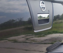 Pad on the trunk handle (stainless) for Nissan Navara 2006-2015 - image 2