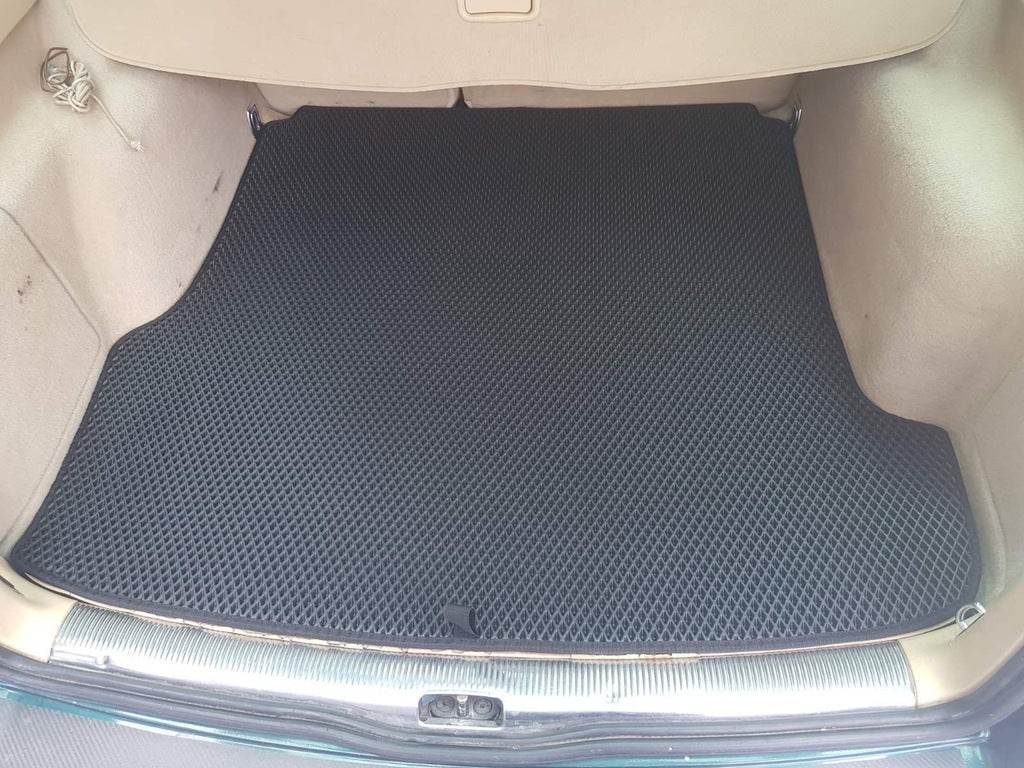 Trunk mat SW (EVA, black) for Volkswagen Passat B5 1997-2005 - Reelken Auto