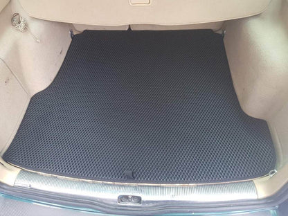 Trunk mat SW (EVA, black) for Volkswagen Passat B5 1997-2005 - Reelken Auto