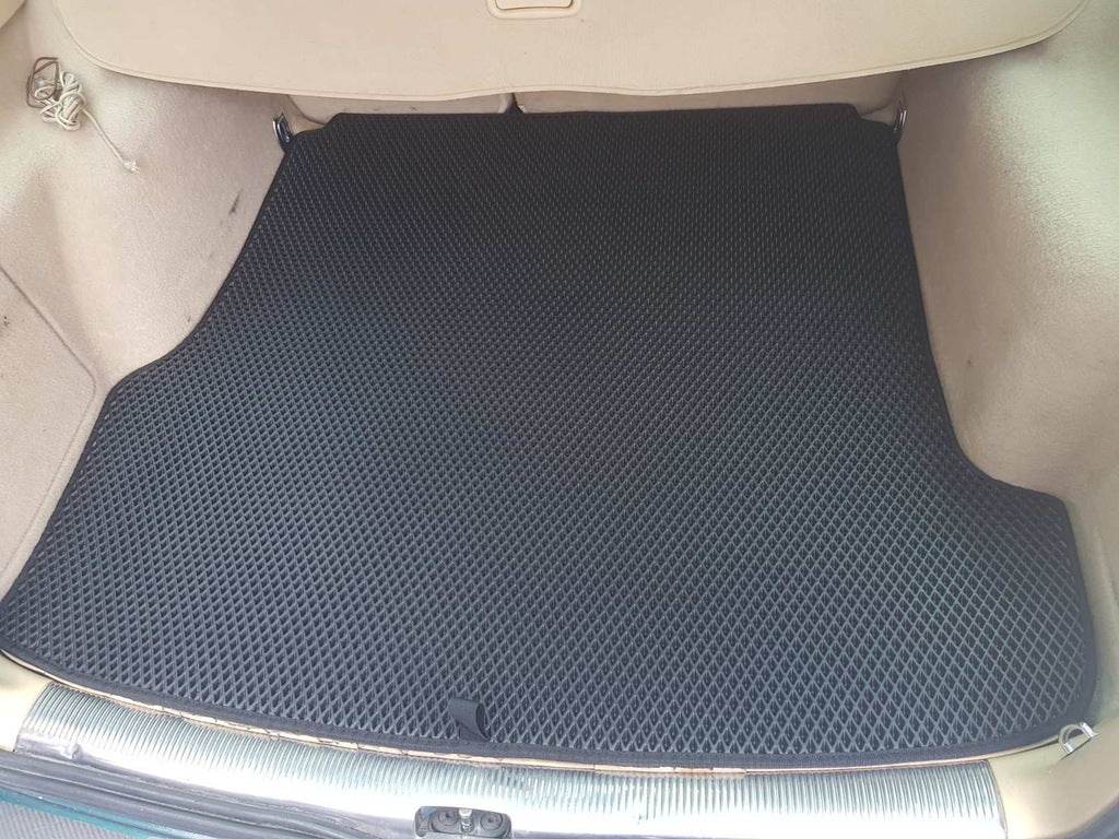 Trunk mat SW (EVA, black) for Volkswagen Passat B5 1997-2005 - Reelken Auto