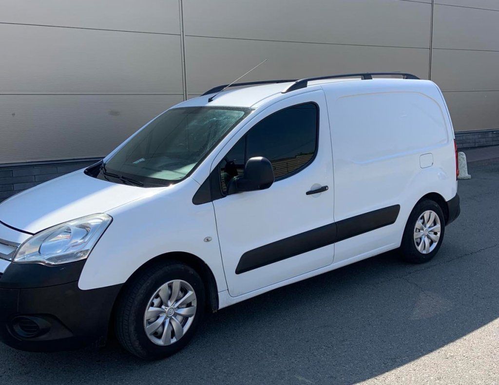 Skyport Roof Rails (black) for Citroen Berlingo 2008-2018 - image 4