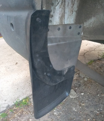 Premium Custom Fit Mud Flaps with Recess (2 pcs, Rubber) for Renault Master 1998-2010 - image 4