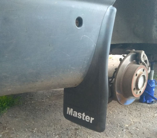 Premium Custom Fit Mud Flaps with Recess (2 pcs, Rubber) for Renault Master 1998-2010 - image 1