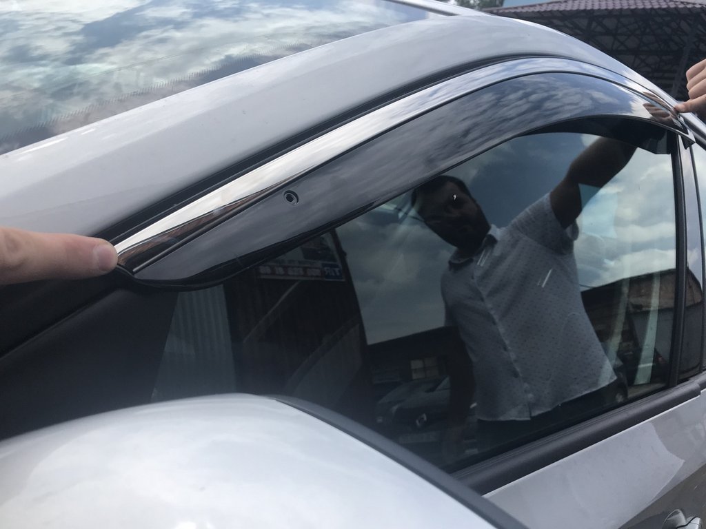 Window Deflectors with Chrome Trim SD (4 pcs, Niken) for Skoda Rapid 2012-2019 - image 3