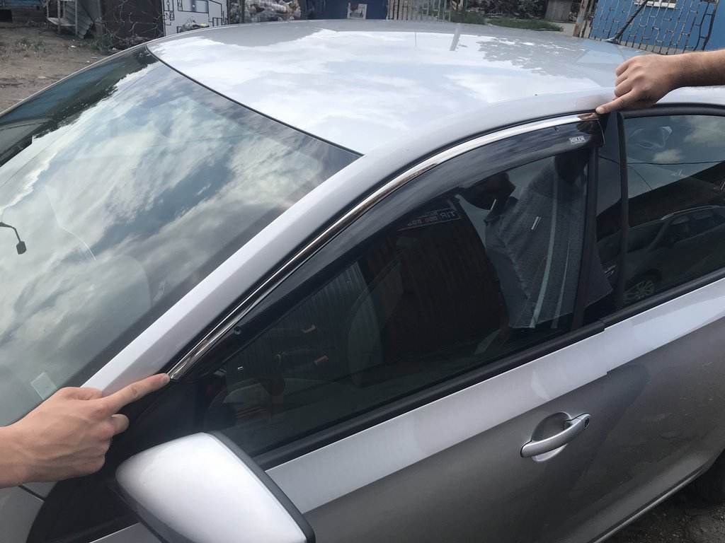 Window vents with chrome SD (4 PCs, Niken) for Skoda Rapid 2012-2019 - Reelken Auto