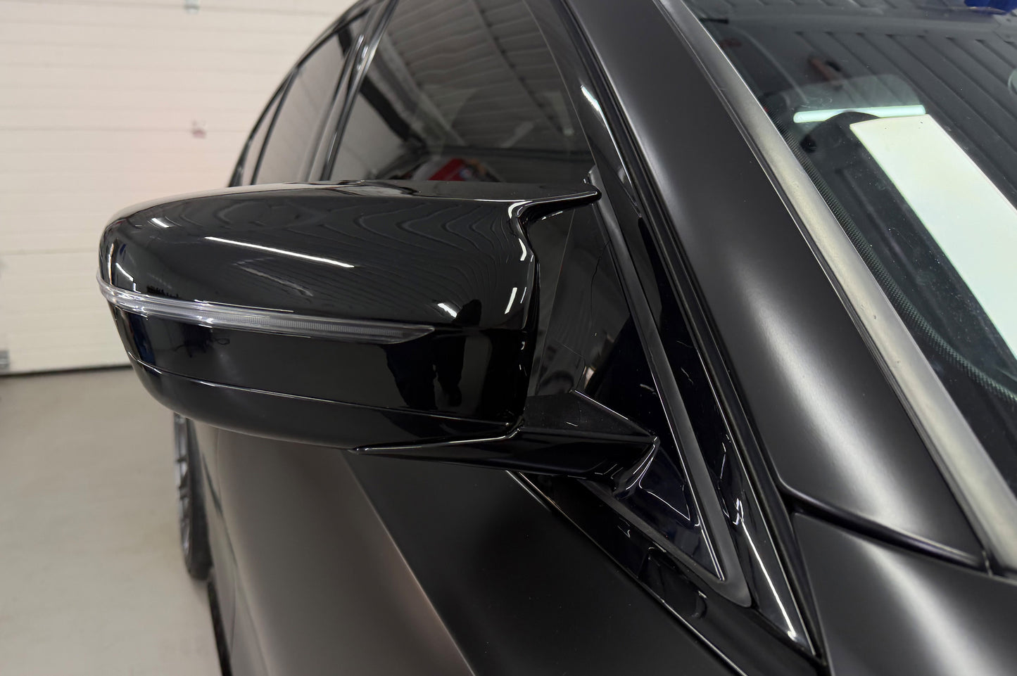 Mirror Covers M-Look (with Clips, 2 pcs) for BMW 3 Series G20/G21 2018- - image 1