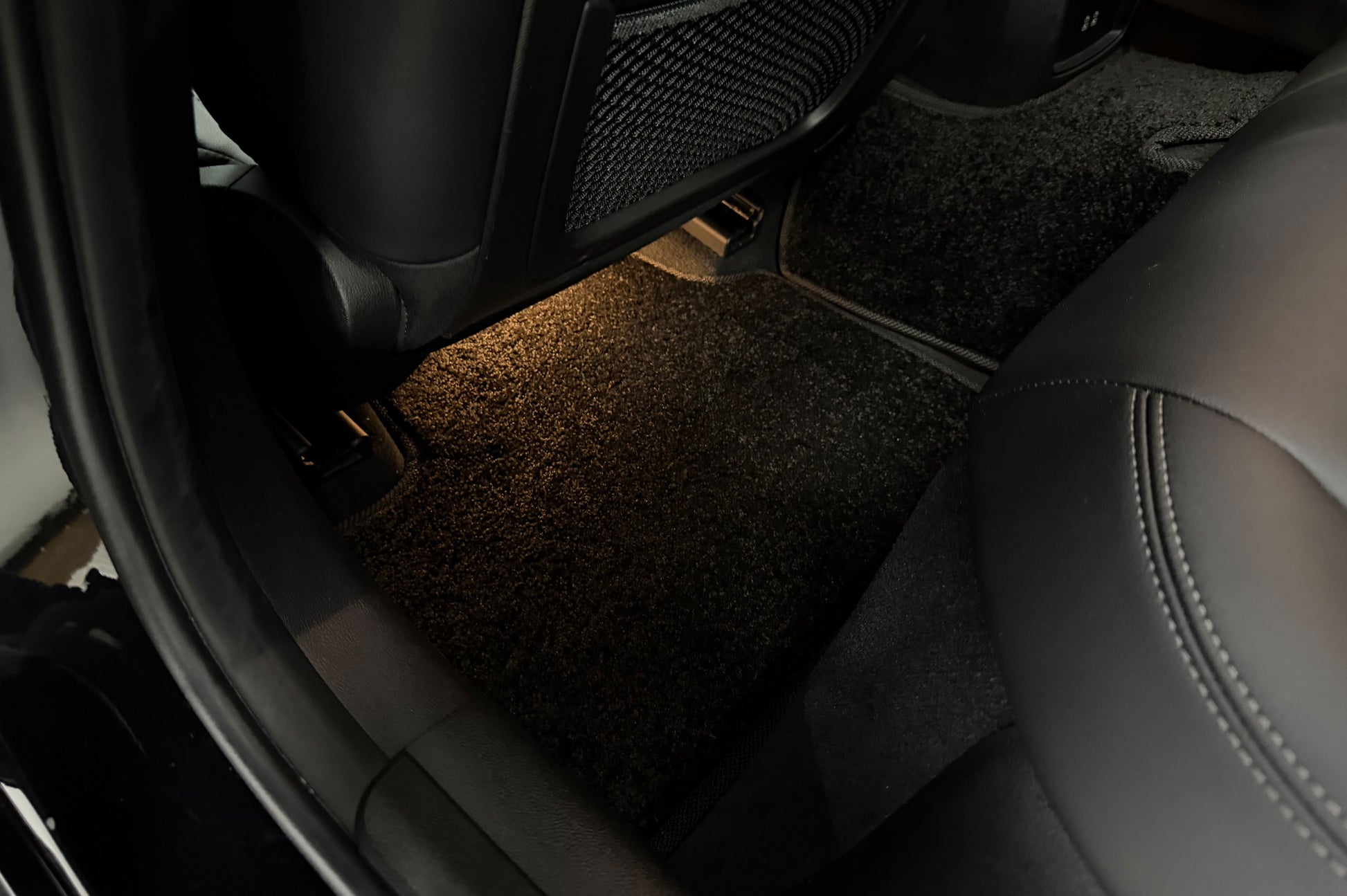 Deluxe Textile Floor Mats (black) for BMW 3 Series G20/G21 2018- - image 10