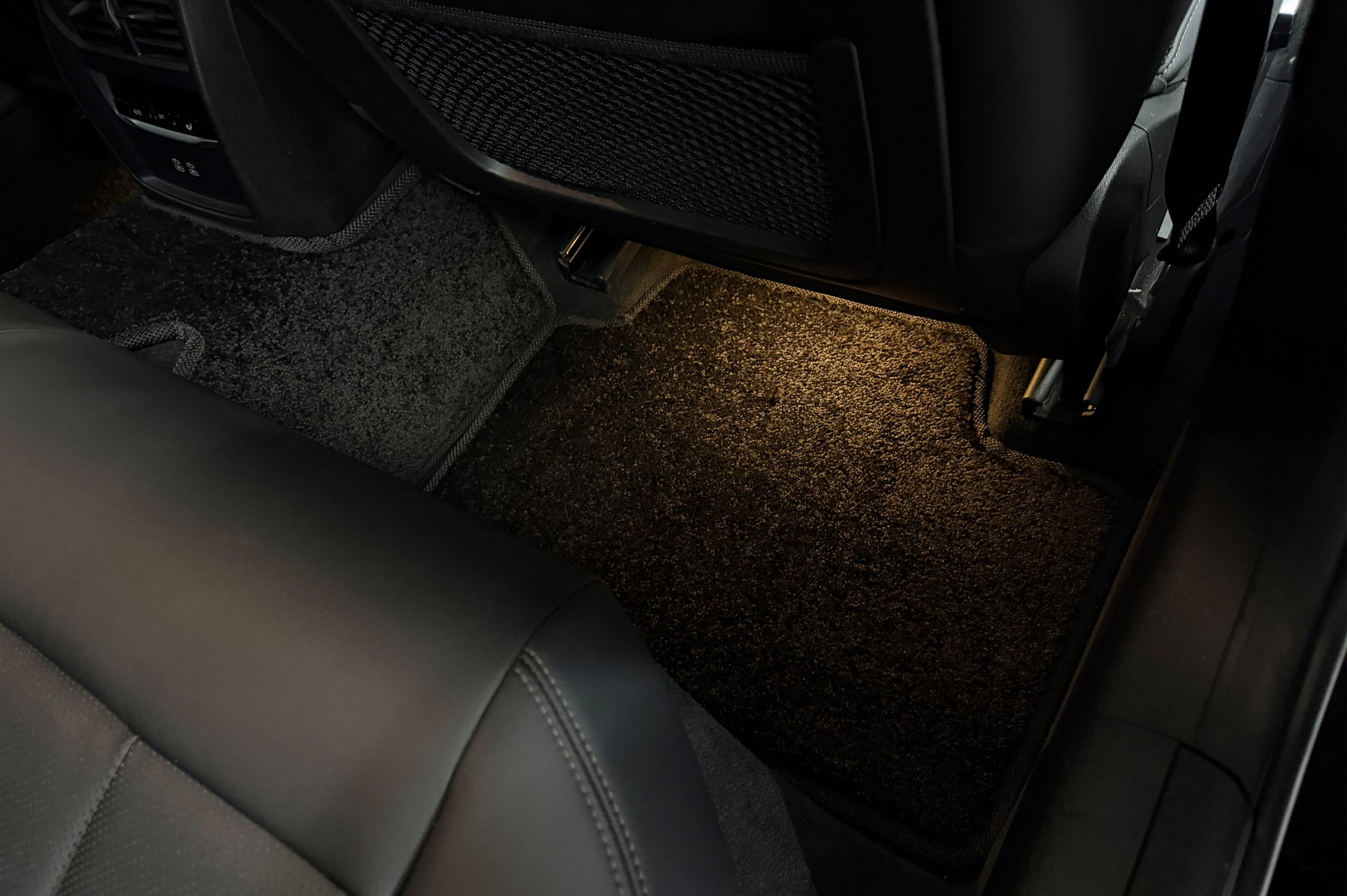 Deluxe Textile Floor Mats (black) for BMW 3 Series G20/G21 2018- - image 8