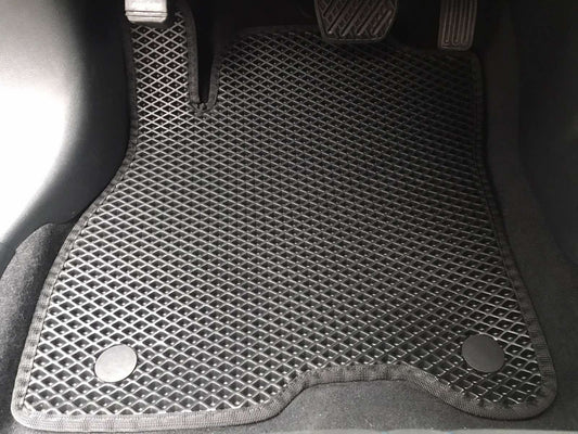 EVA Floor Mats (black) for Nissan Leaf 2017- - image 1