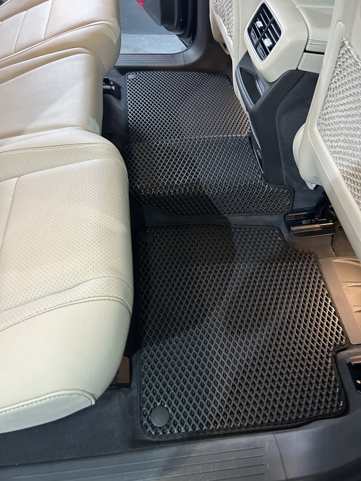 EVA Floor Mats (3 Rows, Black) for Mercedes GLS X167 2019- - image 2