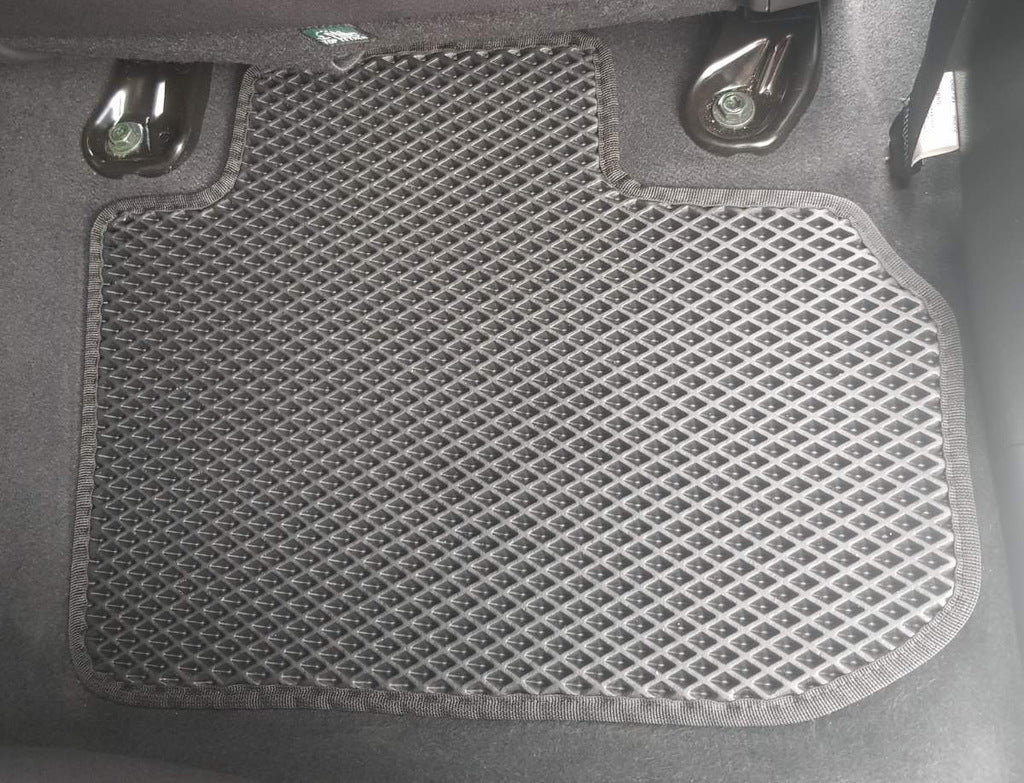 EVA Floor Mats (black) for Nissan Leaf 2017- - image 8