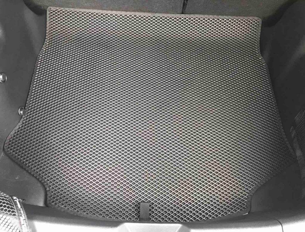 Trunk mat (EVA, black) for Nissan Leaf 2017↗︎ - Reelken Auto