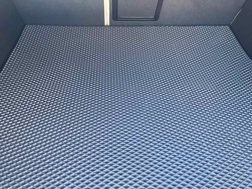 Trunk Mat Sedan (EVA, Black) for Audi A6 C6 2004-2011 - image 4