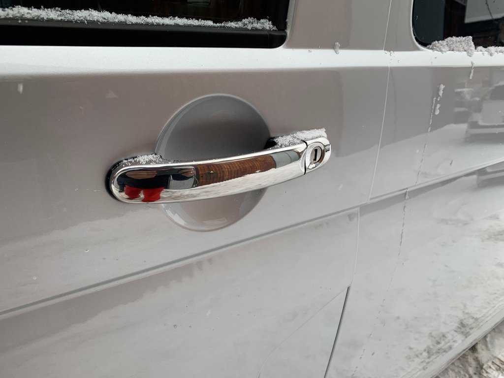 Pads on the handles (stainless steel) for Volkswagen T6 - image 7