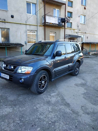 Roof rails Chrome Turkish design (2 PCs) for Mitsubishi Pajero Wagon III - Reelken Auto