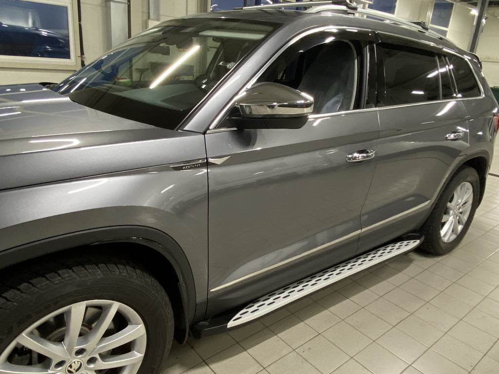 Side sills Shining V1 (2 pcs., Aluminum) for Skoda Kodiaq 2016-2023 - Reelken Auto