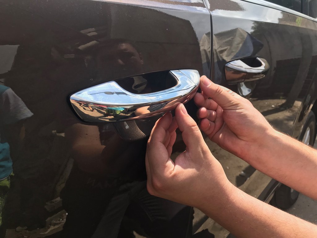 Pads on handles (4-piece, stainless steel) for Volkswagen Sharan 2010↗ - image 2