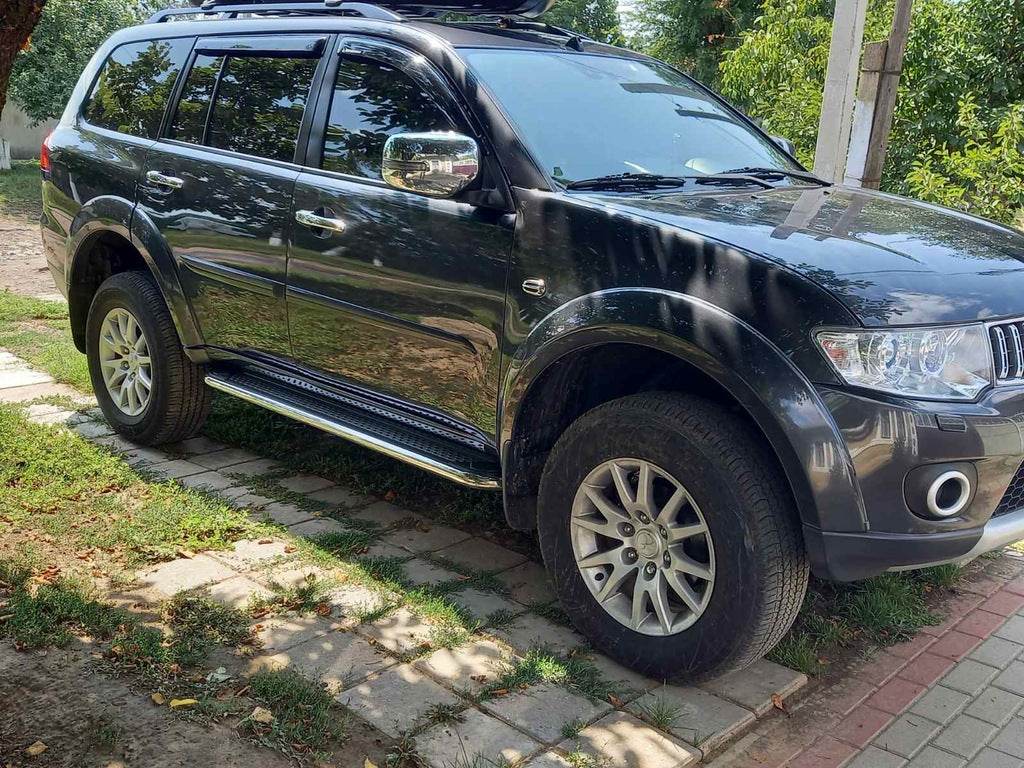 Lateral platforms Maydos V2 (2 PCs., aluminium ↗ stainless) for Mitsubishi L200 2006-2015 - Reelken Auto