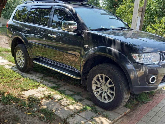 Lateral platforms Maydos V2 (2 PCs., aluminium ↗ stainless) for Mitsubishi L200 2006-2015 - Reelken Auto
