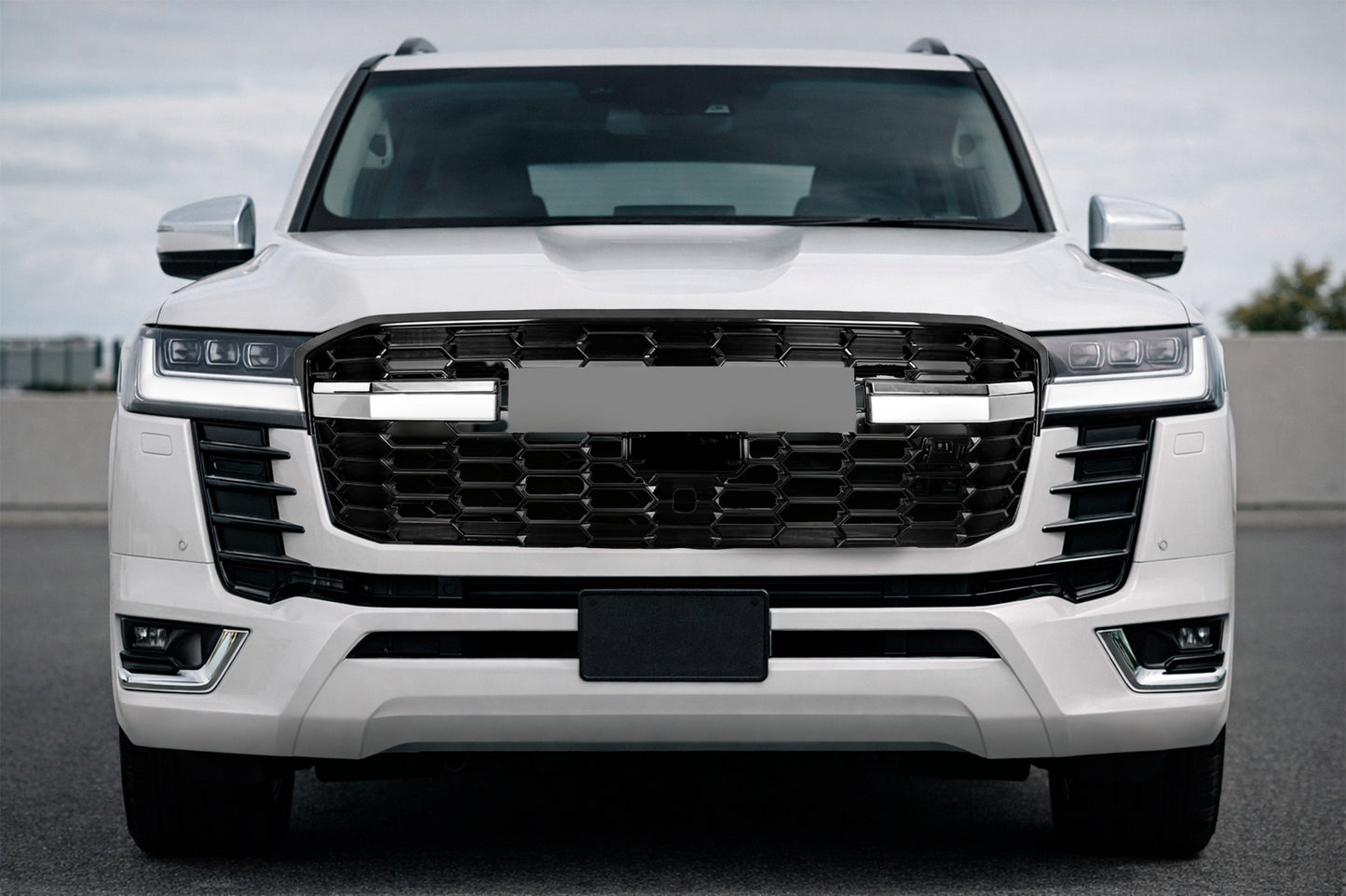 Front Grille GR Sport for Toyota Land Cruiser 300 2021- - image 1