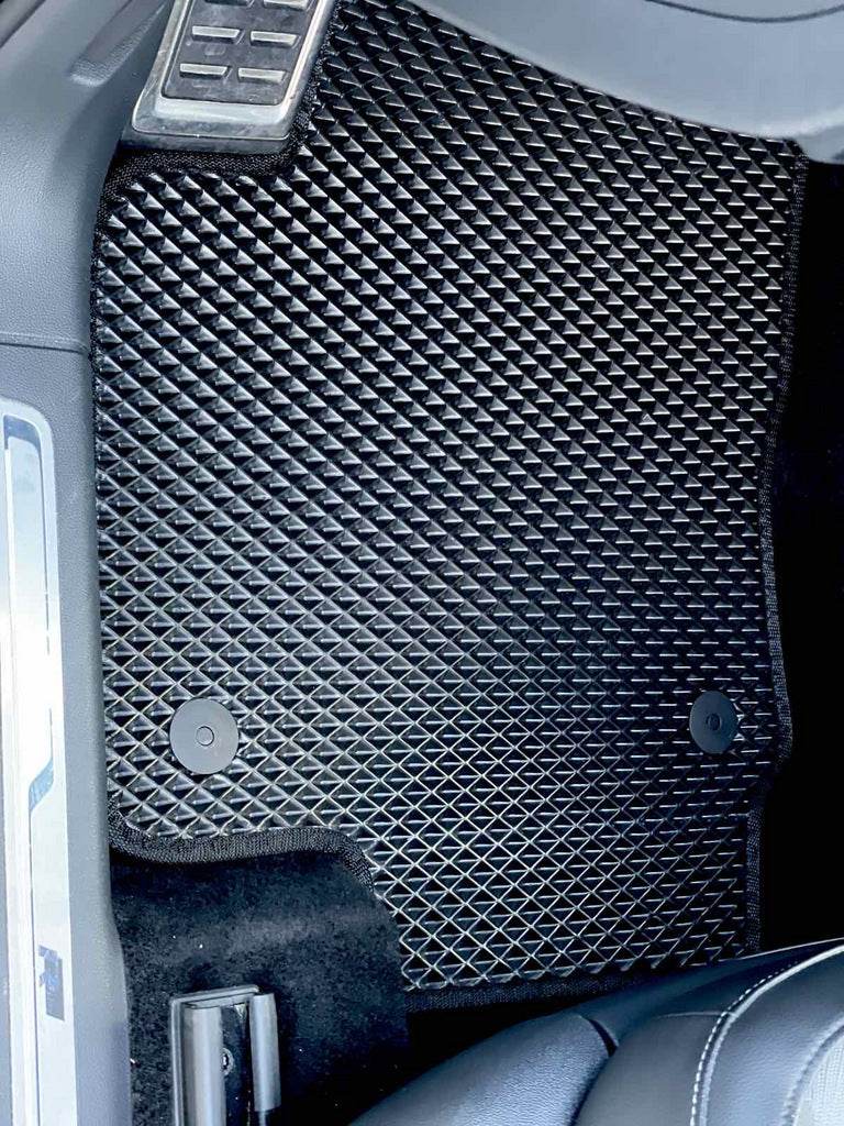 EVA mats (black) for Volkswagen Tiguan 2016-2023 - Reelken Auto