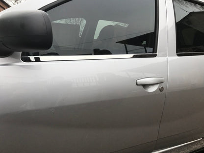 Window Trim Molding (4 pcs, Stainless Steel) for Nissan Terrano 2014- - image 3