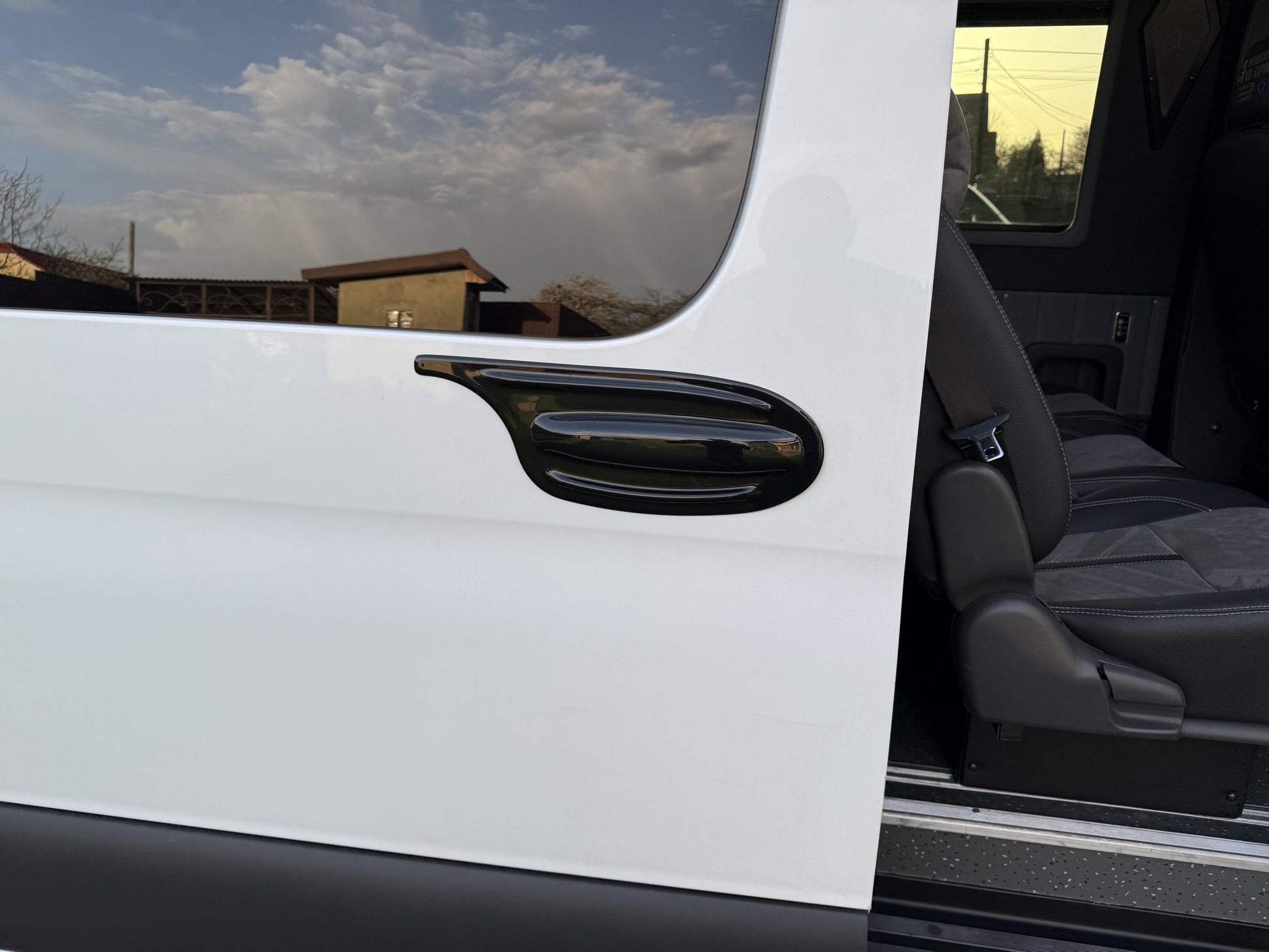 Side door handle overlay EuroCap (ABS) for Mercedes Sprinter W907/W910 2018↗ - image 4