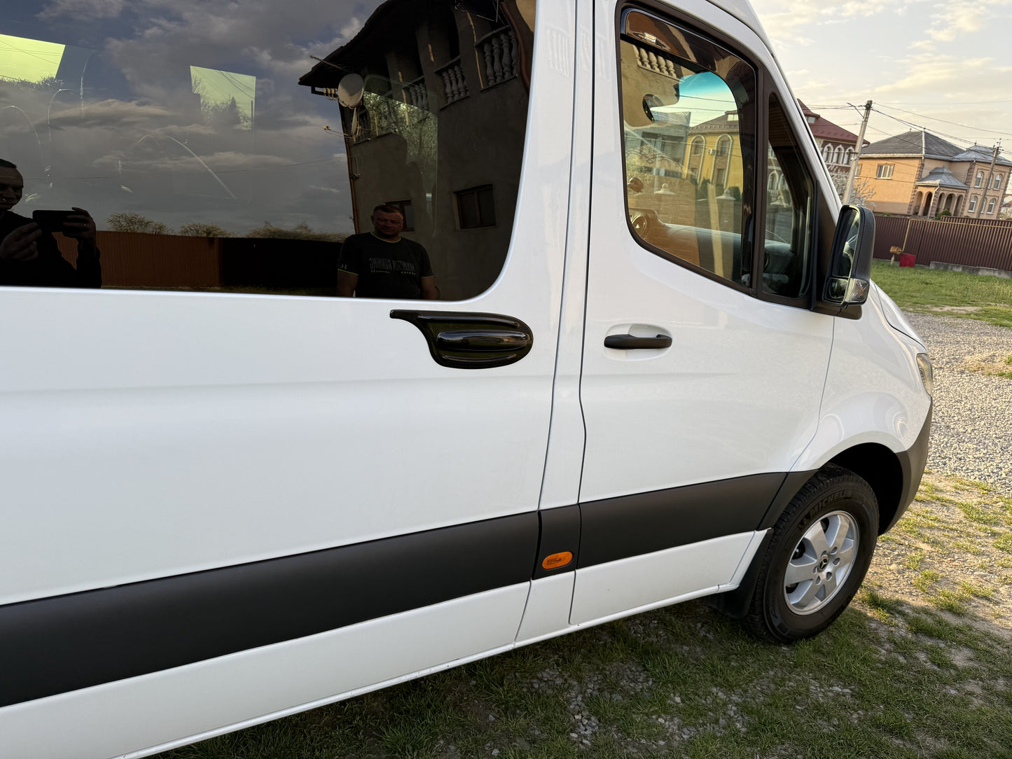 Side door handle overlay EuroCap (ABS) for Mercedes Sprinter W907/W910 2018↗ - image 2