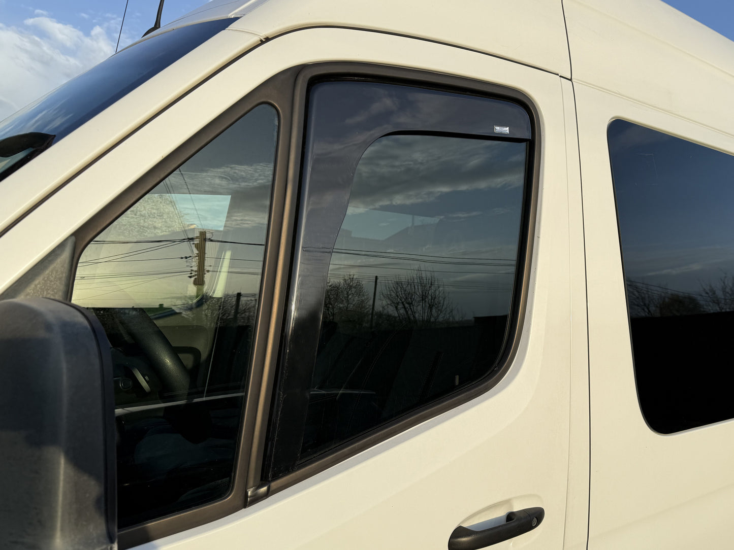 In-channel window deflectors (2 pcs, HIC) for Mercedes Sprinter W907/W910 2018- - image 6