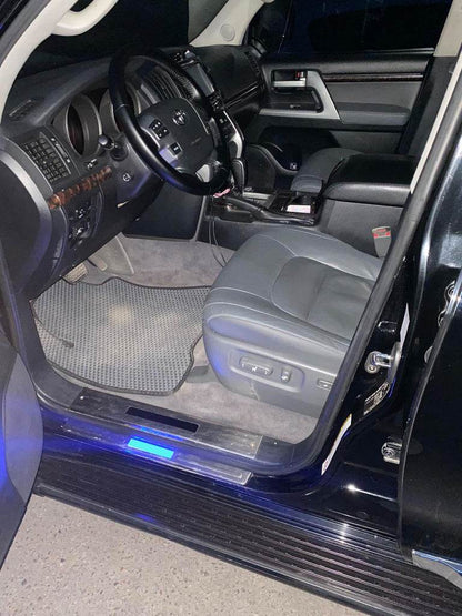 Illuminated door sills (4 pcs) for Toyota Land Cruiser 200 - Reelken Auto