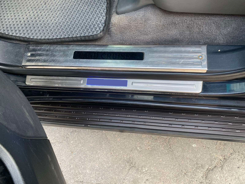 Illuminated door sill plates (4 pcs) for Toyota Land Cruiser 200 2007-2021 - image 4