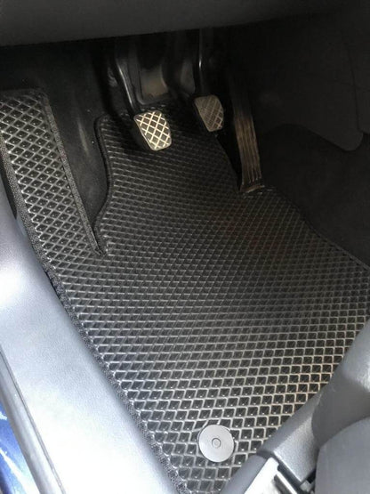 EVA mats (black) for Volkswagen Touran 2003-2010 - Reelken Auto