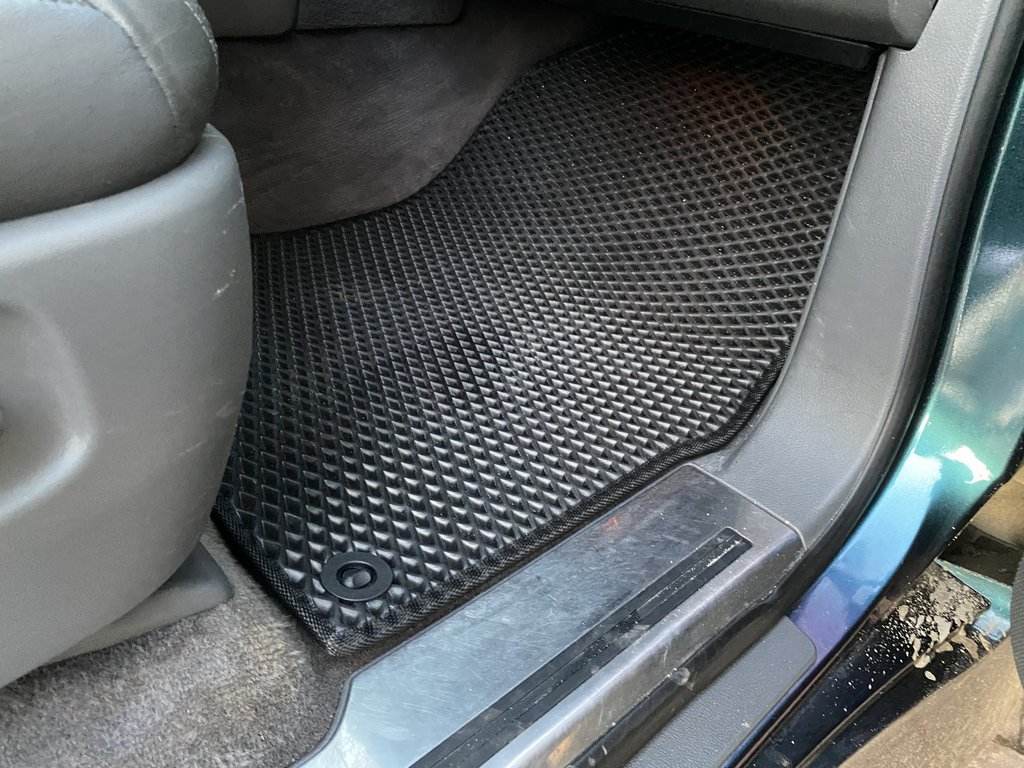 Polyurethane floor mats (2007-2012, EVA, black) for Toyota Land Cruiser 200 - Reelken Auto