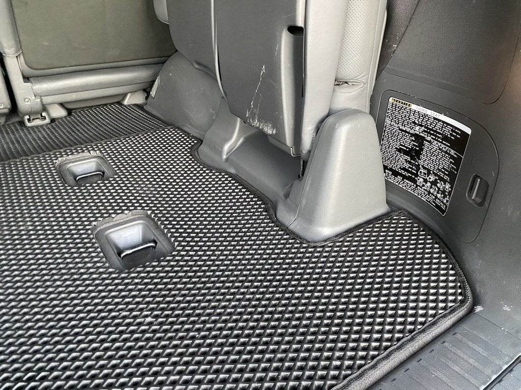 Trunk mat 2 pcs (EVA, 7 seats, black) for Toyota Land Cruiser 200 - Reelken Auto