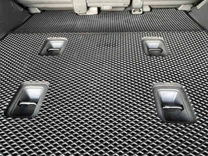 Trunk mat 2 pcs (EVA, 7 seats, black) for Lexus LX570/450d - Reelken Auto