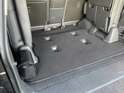 Trunk mat 2 pcs (EVA, 7 seats, black) for Lexus LX570/450d - Reelken Auto