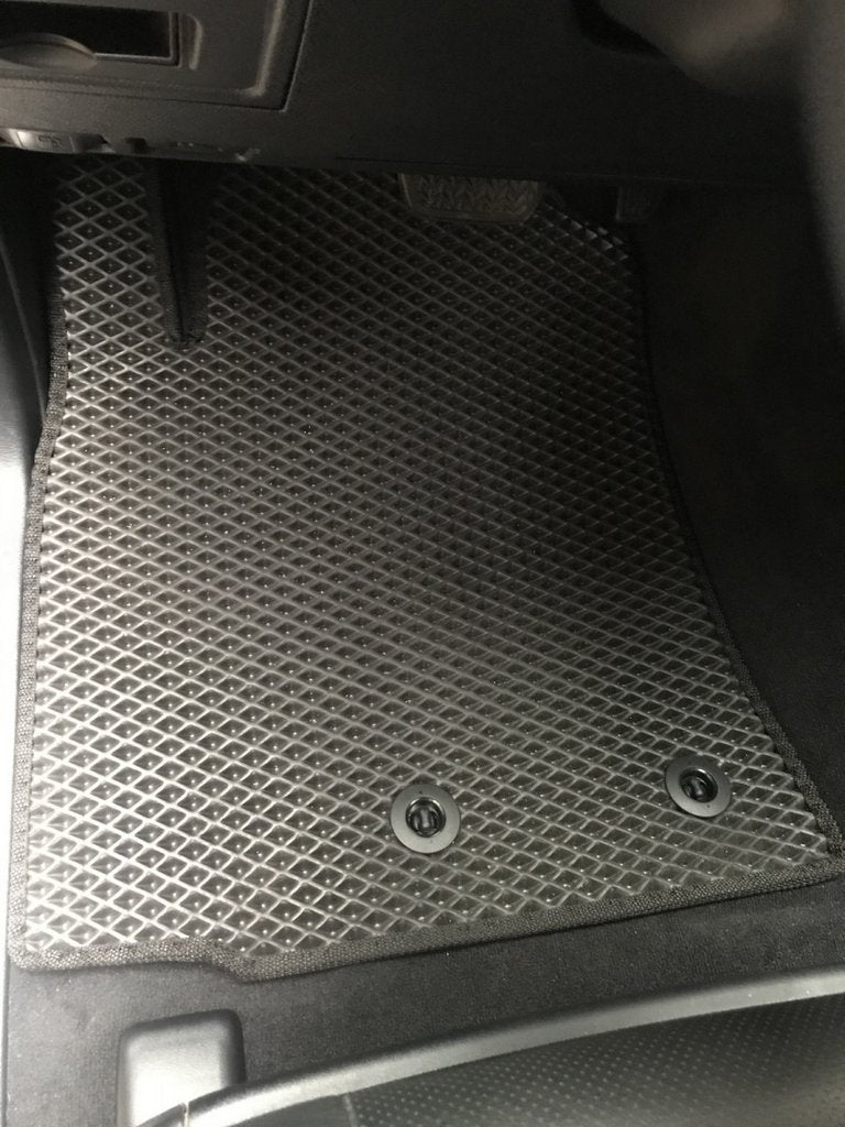 EVA Floor Mats (2012-2021, Black) for Lexus LX570/450d 2008-2022 - image 1