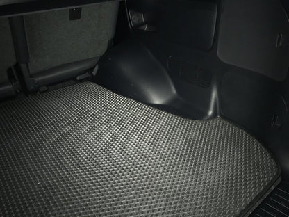 Trunk Mat V-1 (EVA, 5-Seater, Black) for Toyota Land Cruiser 200 2007-2021 - image 5