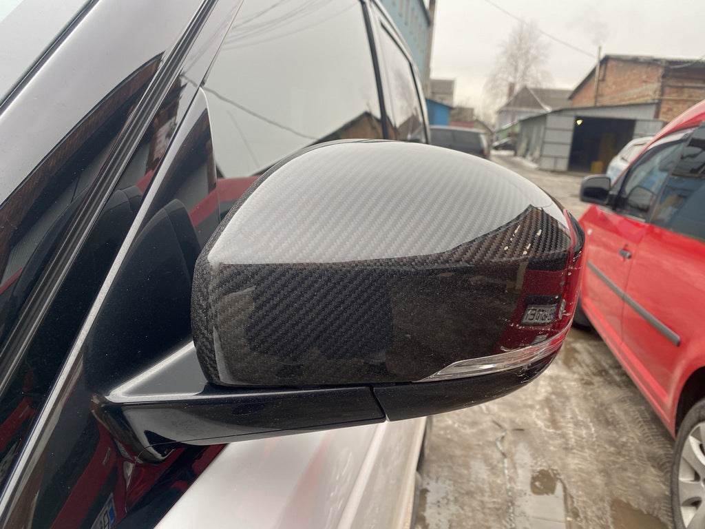 A set of carbon linings (2018-2022) for Range Rover Sport 2013-2022 - Reelken Auto