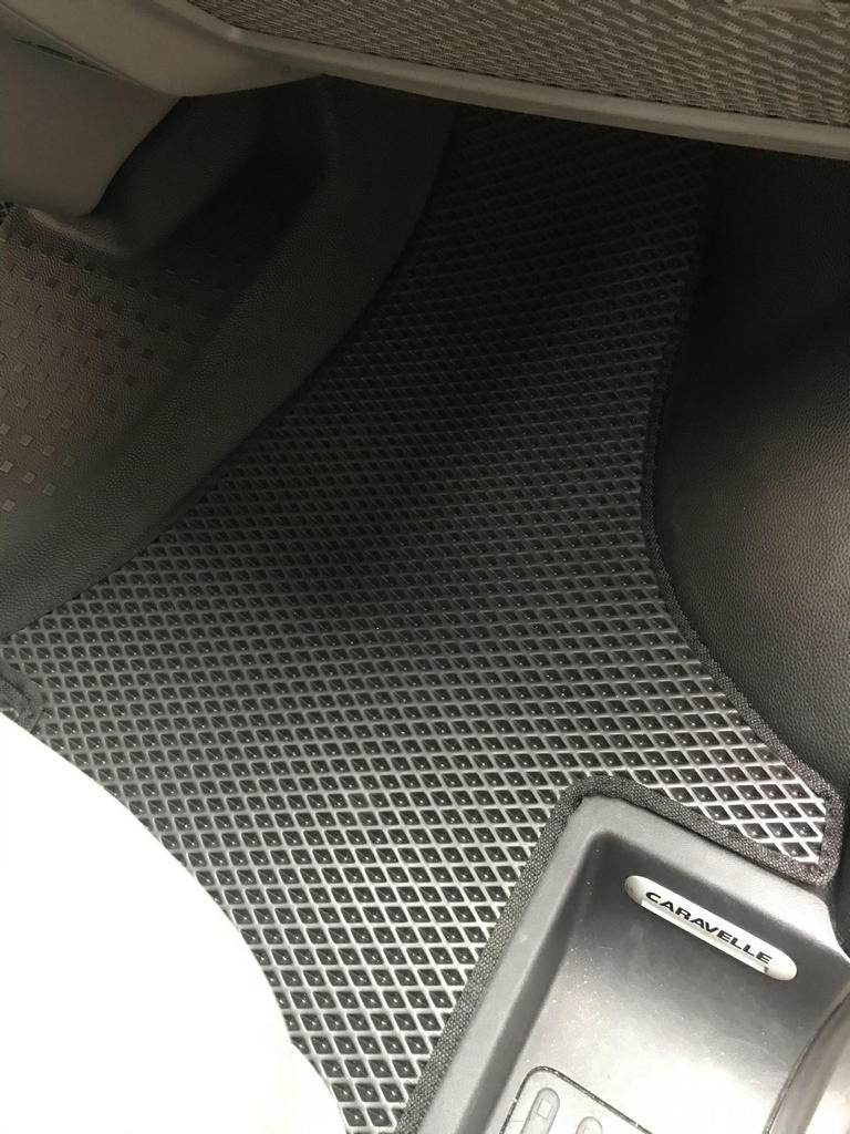 EVA floor mats (black, front, for 1+1) for Volkswagen T5 Transporter 2003-2010 - Reelken Auto