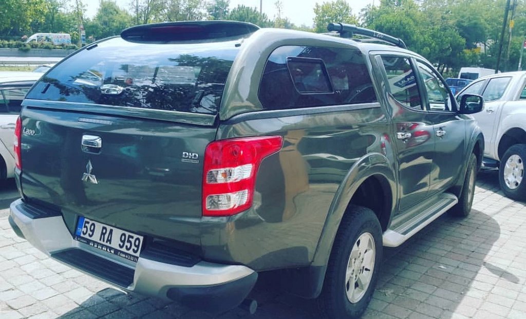 Truck bed canopy with sliding windows for Mitsubishi L200 2015-2024 - image 4