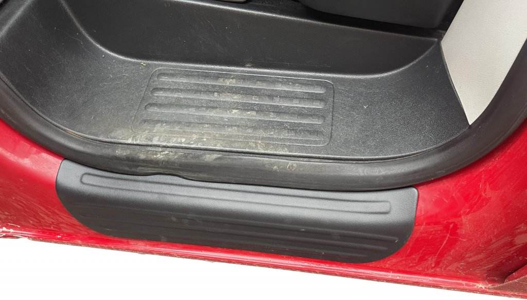 Door sills EuroCap (2 PCs, ABS) for Volkswagen T5 Caravelle 2004-2010 - Reelken Auto