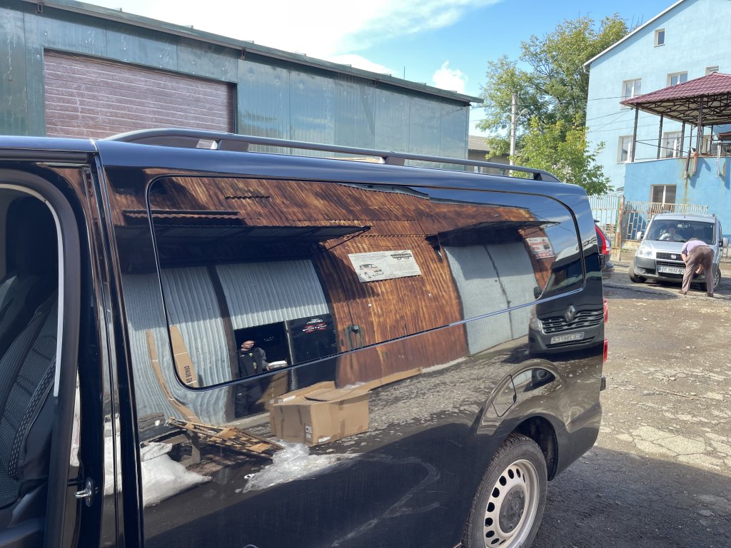 Skyport Roof Rails (black) for Opel Vivaro 2019- - image 2