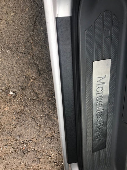 Door sill protectors DDU matte (2pcs, plastic) for Mercedes Vito W639 2004-2014 - image 2